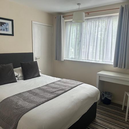 Alder Lodge Кембридж Екстер'єр фото